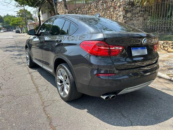 BMW X4 2.0 28I X LINE 4X4 16V TURBO GASOLINA 4P AUTOMÁTICO BMW X4 2.0 28I X LINE 4X4 16V TURBO GASOLINA 4P AUTOMÁTICO